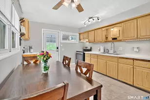 15 Meade Ln, Enfield, CT 06082 - Photo 6