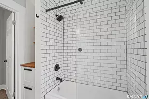 38 Beecher Pl, New Haven, CT 06512 - Photo 32