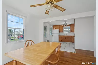 1 King Court, Enfield, CT 06082 - Photo 10