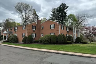 12 Brewster Rd, Glastonbury, CT 06033 - Photo 2