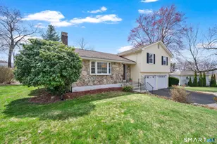 93 Crestridge Dr, Vernon, CT 06066 - Photo 2