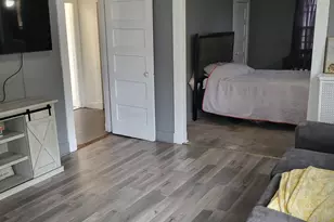 [Address not provided], Bridgeport, CT 06607 - Photo 4