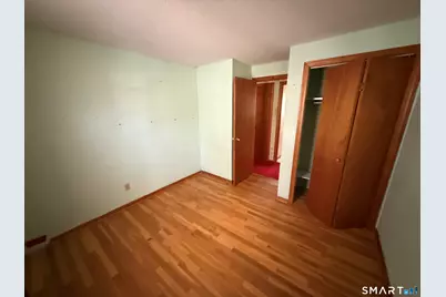 321 Knob Hill Road, Meriden, CT 06451 - Photo 8