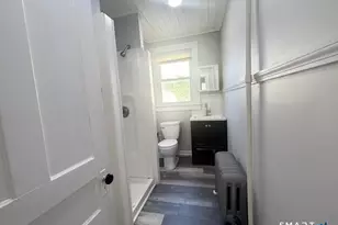 179 Montauk Ave, New London, CT 06320 - Photo 8