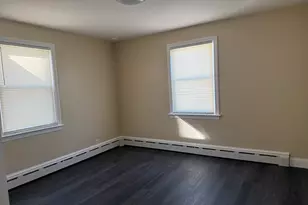 29 Bouley Ave, Waterbury, CT 06705 - Photo 22