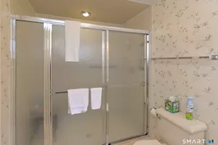 174 SW Rd, Waterbury, CT 06708 - Photo 12