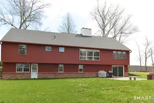 174 SW Rd, Waterbury, CT 06708 - Photo 2