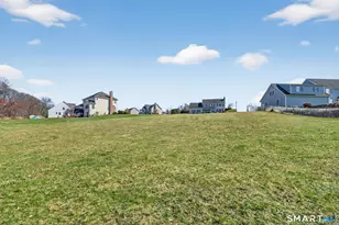 170 Debbie Dr, Meriden, CT 06451 - Photo 10