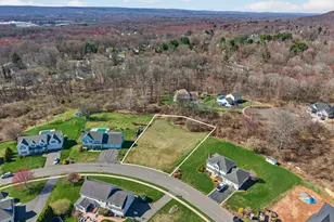 170 Debbie Dr, Meriden, CT 06451 - Photo 4