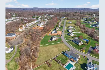 170 Debbie Drive, Meriden, CT 06451 - Photo 12