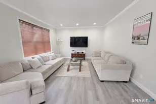 240 Tom Swamp Rd, Hamden, CT 06518 - Photo 4