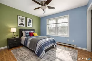 38 Norway St, Watertown, CT 06779 - Photo 8