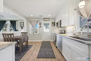 3 Cedar St, Waterford, CT 06385 - Photo 8