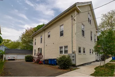 54 Mechanic Street #2nd floor, New Haven, CT 06511 - Photo 2