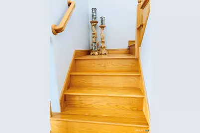 31 Atlantic Avenue, Groton, CT 06340 - Photo 18