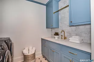 36 Maple Ave S, Westport, CT 06880 - Photo 32