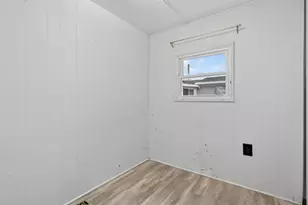 23 Linden Ave N, Westbrook, CT 06498 - Photo 16