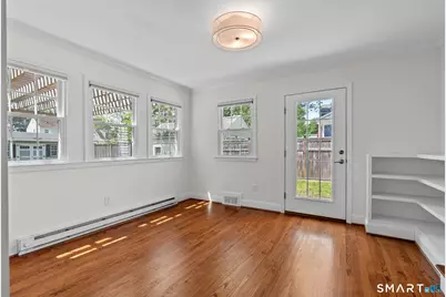 135 Edgemont Avenue, West Hartford, CT 06110 - Photo 12