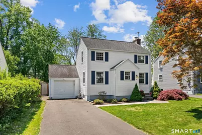 135 Edgemont Avenue, West Hartford, CT 06110 - Photo 2