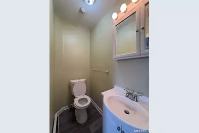 240-242 Washington Street #3S, New Britain, CT 06051 - Photo 2