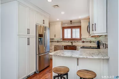 27 River View #27, Avon, CT 06001 - Photo 16