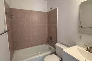 127 Black Point Rd, East Lyme, CT 06357 - Photo 4