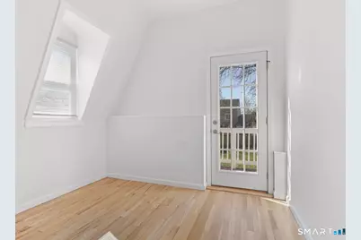 709 Tunxis Hill Road, Fairfield, CT 06824 - Photo 12