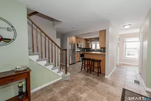 125 Colonial Hill Dr, Wallingford, CT 06492 - Photo 18