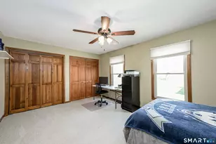 125 Colonial Hill Dr, Wallingford, CT 06492 - Photo 28