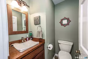 125 Colonial Hill Dr, Wallingford, CT 06492 - Photo 12