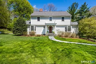 10 Queens Ln, Darien, CT 06820 - Photo 2