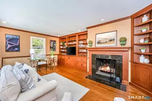 10 Queens Ln, Darien, CT 06820 - Photo 16