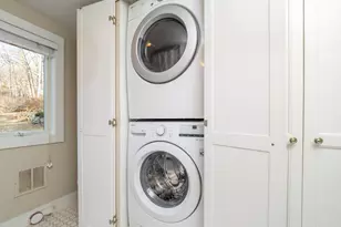 95 Peaceable St, Redding, CT 06896 - Photo 30