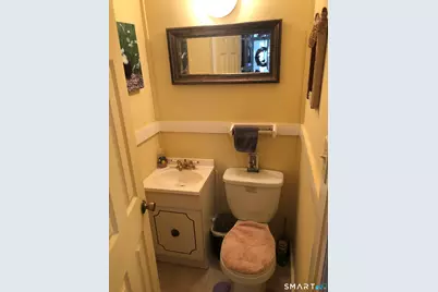 15 Oregon Avenue, Hamden, CT 06514 - Photo 12