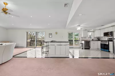 42 Divot Drive, Meriden, CT 06450 - Photo 6