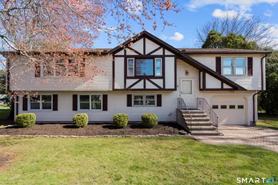 42 Divot Drive, Meriden, CT 06450 - Photo 1