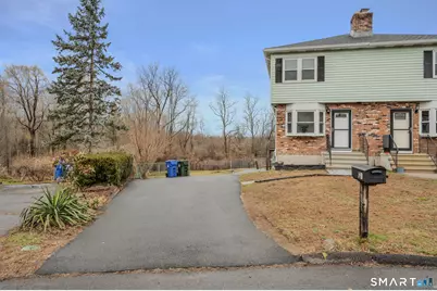 72 Ponderosa Lane, Newington, CT 06111 - Photo 2