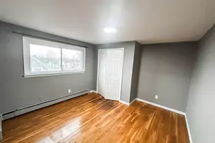 1254 Reservoir Ave, Bridgeport, CT 06606 - Photo 4