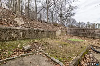 126 Emmett Avenue, Derby, CT 06418 - Photo 34