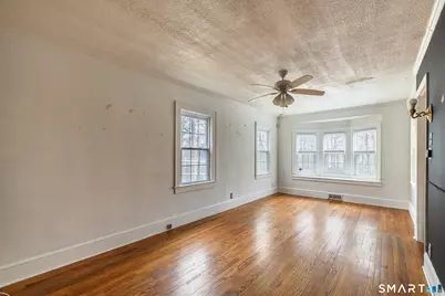 126 Emmett Avenue, Derby, CT 06418 - Photo 6