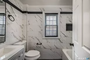 126 Emmett Ave, Derby, CT 06418 - Photo 20