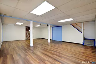 25 Hampshire Dr, Glastonbury, CT 06033 - Photo 34