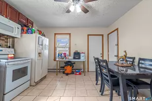 15 Jubilee St, New Britain, CT 06051 - Photo 18