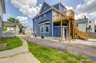 429 Burnside Ave, East Hartford, CT 06108 - Photo 8