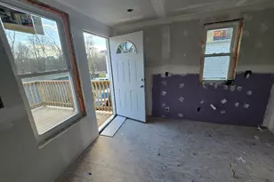 429 Burnside Ave, East Hartford, CT 06108 - Photo 18