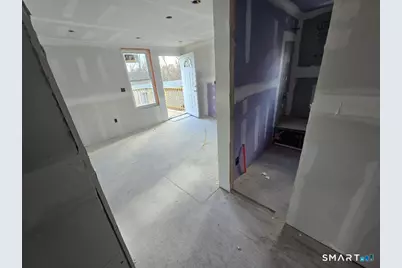 429 Burnside Avenue, East Hartford, CT 06108 - Photo 26