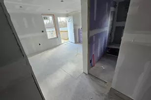 429 Burnside Ave, East Hartford, CT 06108 - Photo 26