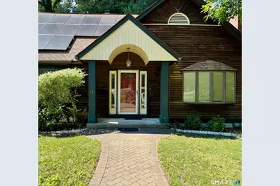 11 Circle Drive, Stratford, CT 06614 - Photo 2