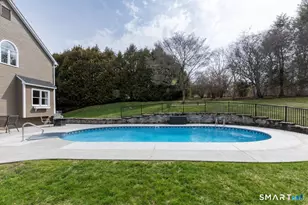 16 Shadowood Ln, Trumbull, CT 06611 - Photo 32