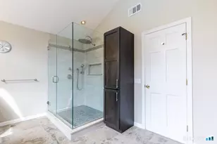 16 Shadowood Ln, Trumbull, CT 06611 - Photo 20